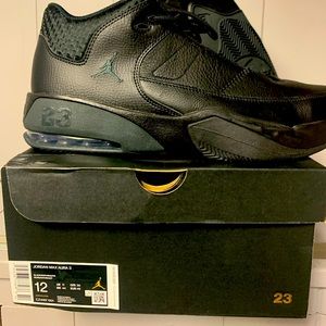 Air Jordan Max Aura 3